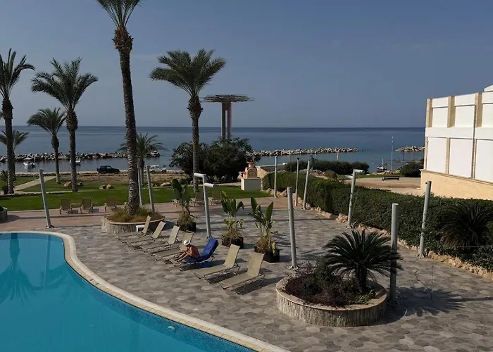 Casa Clara Mit Meerblick Direkt Am Apartamento Klorakas