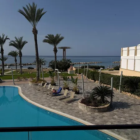 Casa Clara Mit Meerblick Direkt Am アパート Klorakas